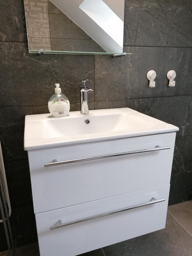 Mohacs Apartman Екстер'єр фото