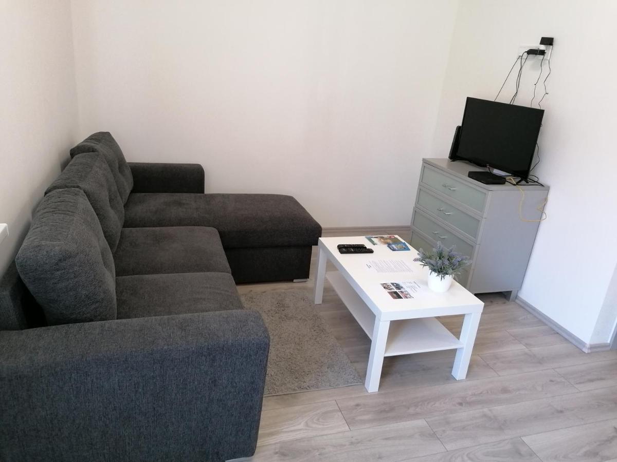 Mohacs Apartman Екстер'єр фото
